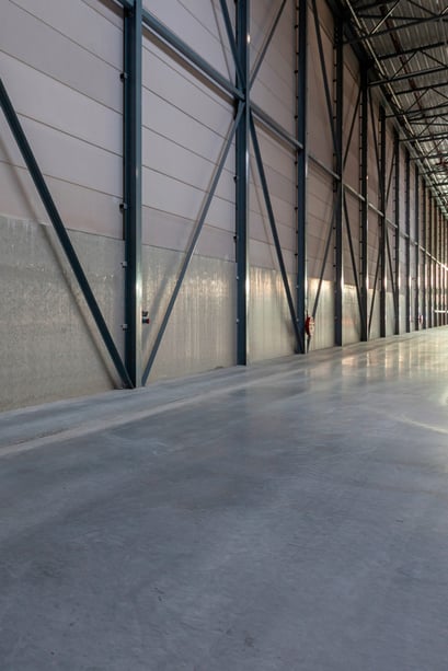 empty-wearhouse-scaled